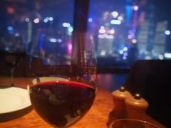 景观位-非常时髦餐厅VUE Restaurant(外滩茂悦大酒店)