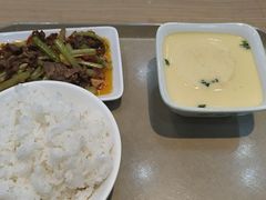 -老乡鸡(西岸凤巢店)