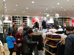 -优衣库(上海颛桥万达广场店)