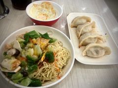 -珊珊小笼馆(仙霞路店)