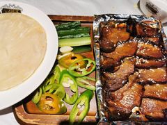 手工煎饼配烤肉-玉玲珑(陆家嘴店)