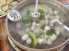 -章记正宗南岗鱼蛋火锅