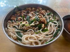 -正宗杨记普洱酸醋米线(总店)