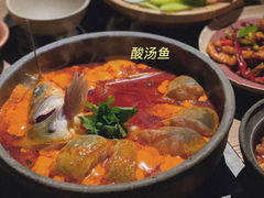 -毛辣果·酸