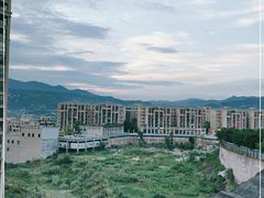 -三峡梯城