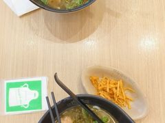 -桂在香知桂林米粉(红博中央公园店)