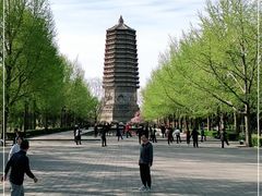 -玲珑塔公园