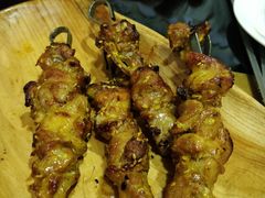 馕坑肉-乡村馕坑肉·烧烤·新疆菜·本地人更爱吃(阿勒泰首店)
