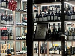 -肆海小川菜酒馆Wine Bistro (青年路店)