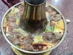 -撒拉人家.酸菜牦牛肉火锅