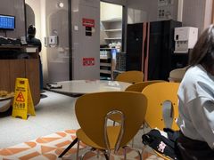 -必胜客(阿罗海店)