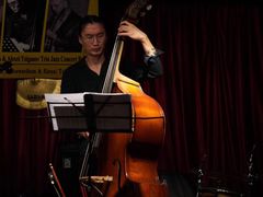 -东岸Cafe 爵士俱乐部