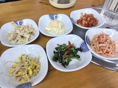 -亲昵春川鸡排(韩国美食街店)