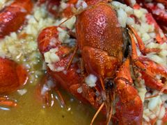 -扒虾小妹儿麻辣海鲜(宏图街店)