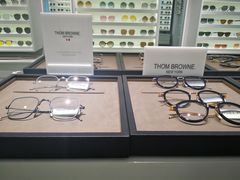 -目艮眼镜SHOWROOM(品牌集合店)