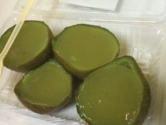 -志龙皇冠吃货椰子铺