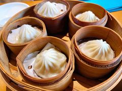 鸡汁鲜肉小笼汤包-南小馆(迪士尼小镇店)