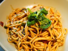 油鸡枞炒饵丝-半山腰·云南菜(侨福芳草地店)