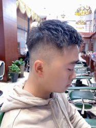 -尼特斯男士发型馆
