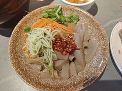 -阿婆情腊排骨火锅·野生菌季(古城旗舰店)
