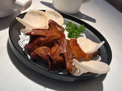 秘制脆皮乳鸽-避风塘·老港味餐厅(虹口龙之梦店)