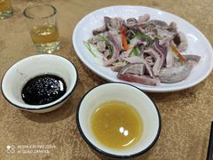 -正宗鸡饭粤香酒家(朱村店)