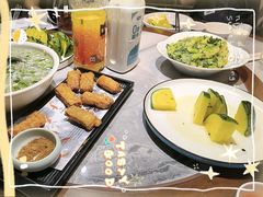 -东口码头·烧鸽子·鱼头泡饼·地方菜(金鹰悦城店)