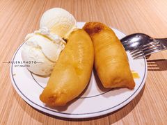 冰淇淋配炸香蕉-关夫人餐厅(阳光广场店)