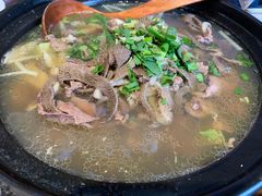 -谢老五跷脚牛肉·非遗传承店