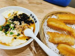 咸豆花-弄堂咪道-饭香·面香·馄饨香(汇锦广场店)