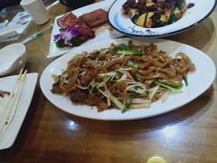 -粤色·老广州茶餐厅(河南商会大厦店)