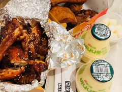 -BHC炸鸡(明洞总店)