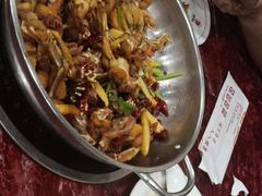 干锅牛蛙-馋嘴蛙火锅