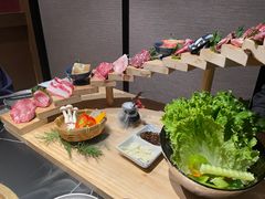 -山川小町·极番烧肉(新地假日广场店)