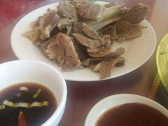 -沽源味道蒙餐莜面烤全羊