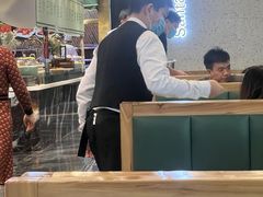 大堂-圣罗巴海鲜自助(黑金店)