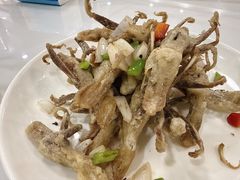 -余杨鸭鸭餐厅