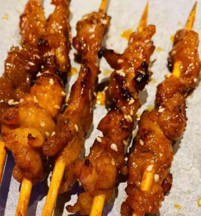 狂浪锅叉子烤肉,烧烤,羊蝎子火锅-"老板很是热情,门口不好停车,性价比