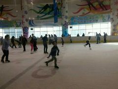 -冠军冰场CHAMPION RINK(百联又一城店)