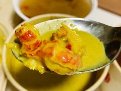 港式黄咖喱龙虾饭-海盗虾饭·剥好的小龙虾饭(SOHO尚都店)