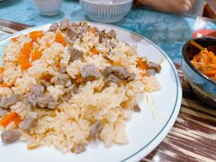 手抓饭-新疆伊宁远征餐厅