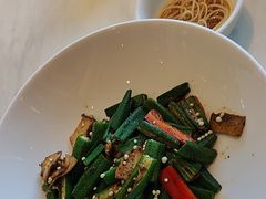 -宁波石浦大饭店(新材料城店)