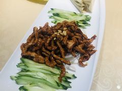 京酱肉丝-水煮鱼乡·川京菜(蛇口店)