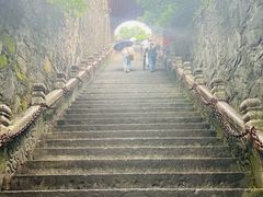 -九华山风景区月身宝殿