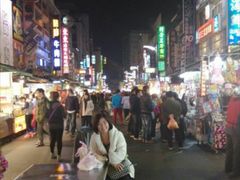 -六合夜市