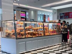 面包甜点陈列柜-味多美(江桥万达店)