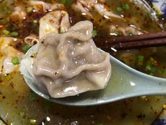 -老新隆牛肉锅贴(新街口店)