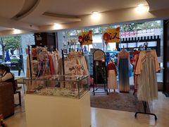 -新华书店(泉城路店)