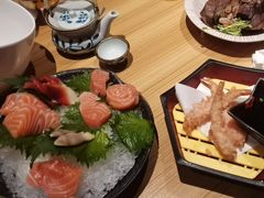 -花和海鲜自助(梅江店)