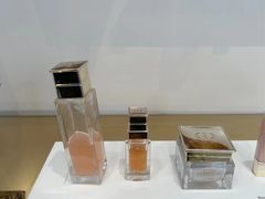 -Dior迪奥(上海世茂广场店)